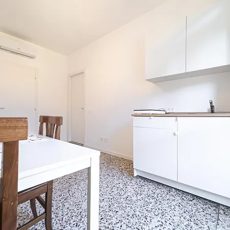 Rrrapido Sant' Ambrogio Suites&rooms - Via Olona *