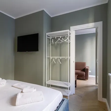 アパート Shopping District - Station - Two