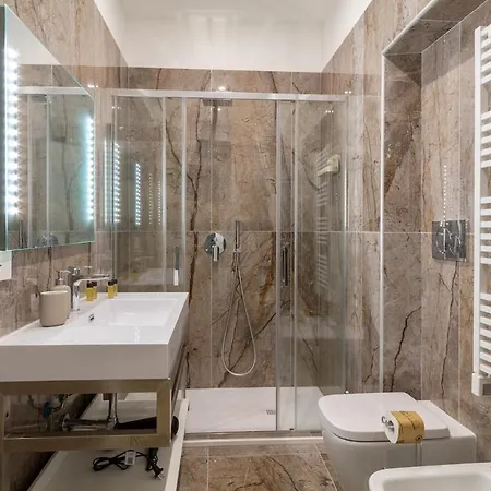 Shopping District - Station - Two アパート *