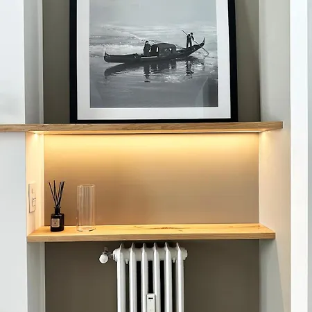 Elegant Center Apartment *