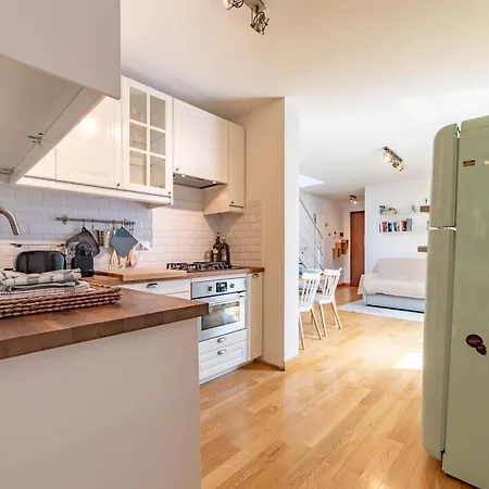 10' Navigli, Penthouse With Panoramic View Apartman *