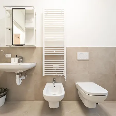 Rrrapido Sant' Ambrogio Suites&rooms - Via Olona Apartamento *