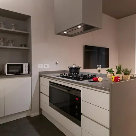 Italianway - Vincenzo Monti 29 D