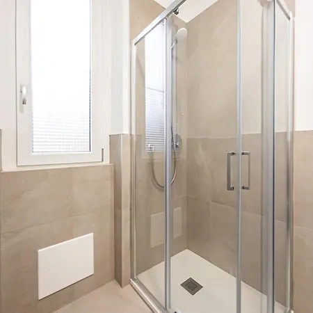 Rrrapido Sant' Ambrogio Suites&rooms - Via Olona * Milán