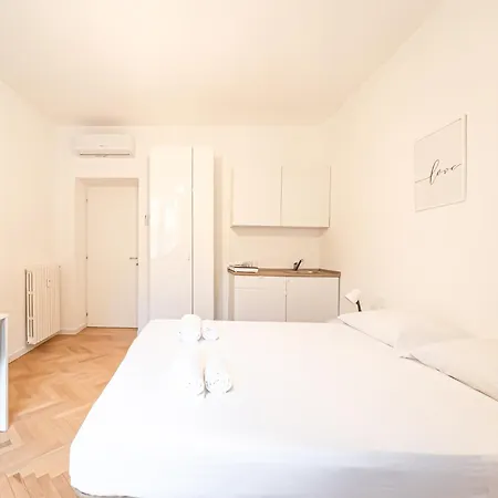 Rrrapido Sant' Ambrogio Suites&rooms - Via Olona *