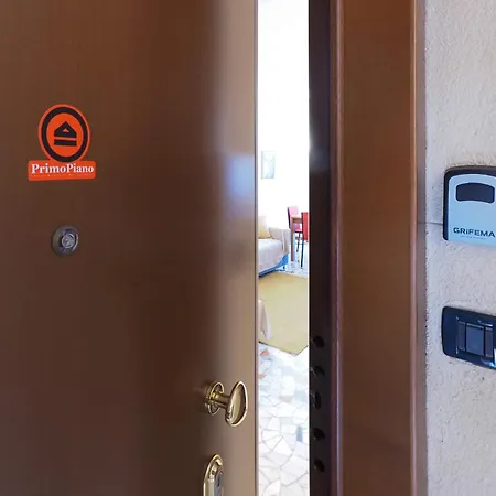 Primopiano - Corsica * ميلان