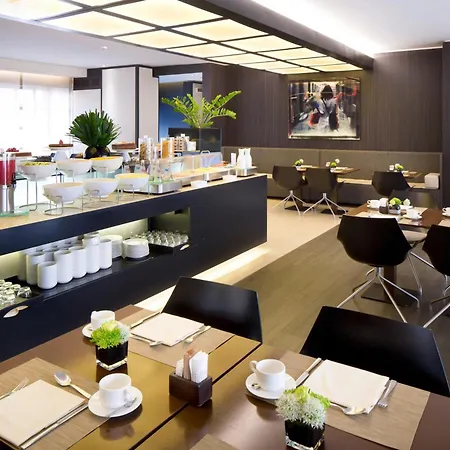 Starhotels Tourist Mediolan