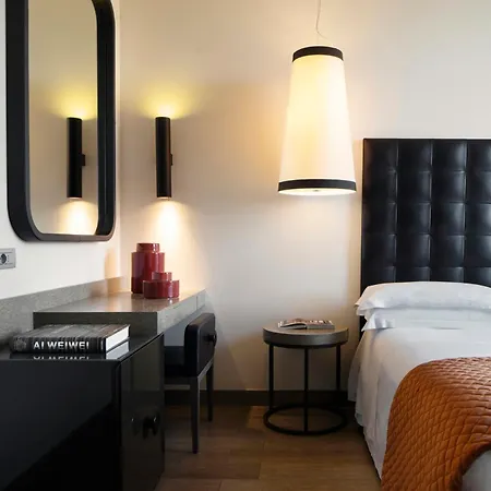 Starhotels Echo Milán