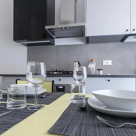 Italianway Easy - Piero Della Francesca 74 Milán