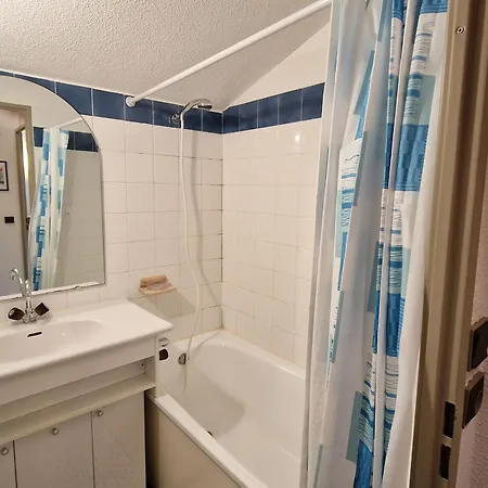 4 Pers A Avec Wifi Et Parking Proche Telecabine - Fr-1-561-63