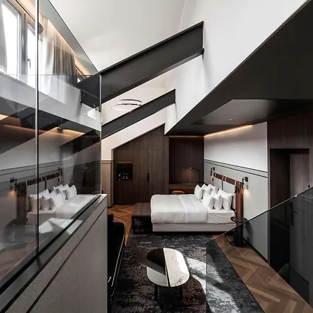 Palazzo Touring Club Milan, A Radisson Collection Hotell