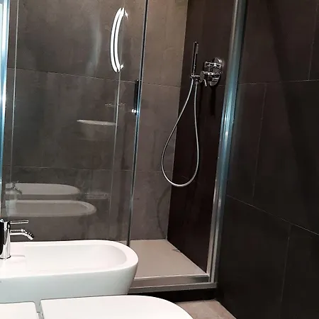 Flatsharing - Spadari Duomo Suites * מילאנו