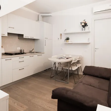 Italianway Comfort - Bligny 19a Glicine Roma Apartamento