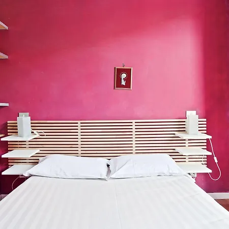 Guesthost - Corso Buenos Aires Colourful Flat アパート ミラノ