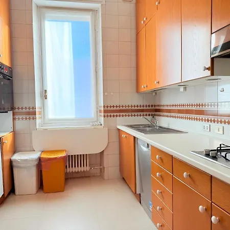 Mascagni 2 Apartamento *