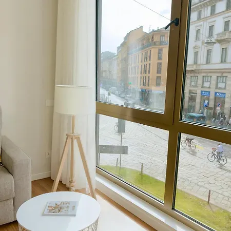 The Boutique - Duomo - Via Torino Διαμέρισμα Μιλάνο