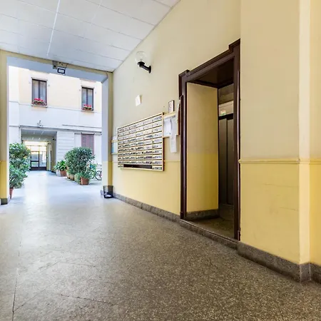 Apartment The Metropolitan Cozy Near Duomo + Wifi Milan