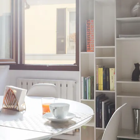 Appartement Heart Duomo Colonne Milan