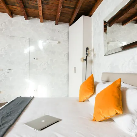 Appartement Heart Duomo Colonne Milan