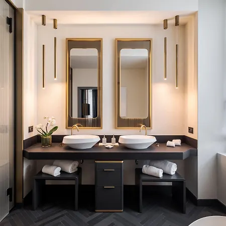 Casa Baglioni - The Leading Of The World Milán