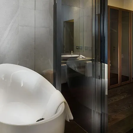 Ξενοδοχείο The Glamore Duomo 5*