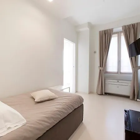 L'ottava 4* ميلان