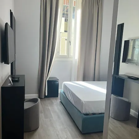 The Unique 4* Μιλάνο