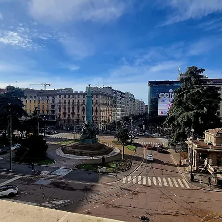 Casa Storica Piazza 5 Giornate 4*