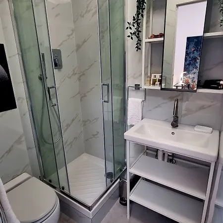 Casa Storica Piazza 5 Giornate Affittacamere