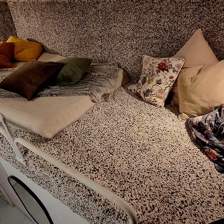 Casa Storica Piazza 5 Giornate Affittacamere 4*