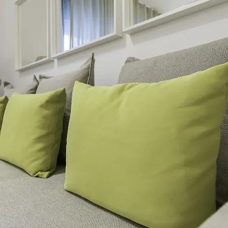 Italianway Comfort - Compagnoni 12 - Mir... Lägenhet