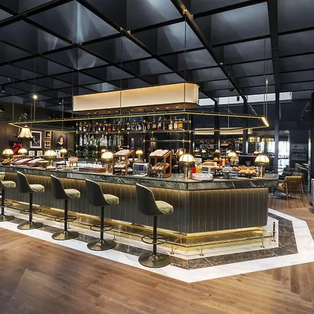 Radisson Collection Hotel, Santa Sofia Milan