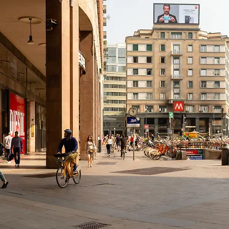 Hotel Ah - Duomo Essence Milán