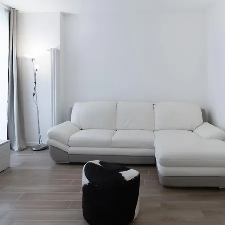 Italianway Collection - Corso Venezia 7 * מילאנו