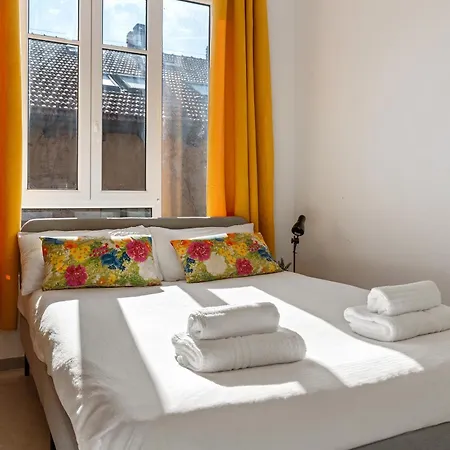 Baroni B - Free Private Parking And A-c Apartamento Milão