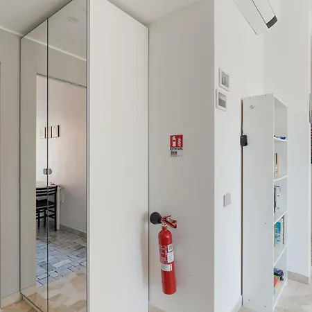 Guesthost - Bright Near Mm1 Turro * Milano