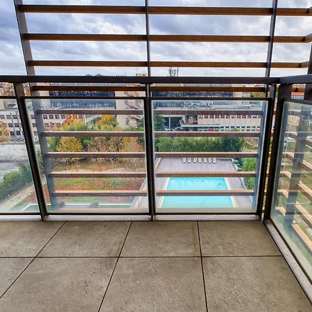 Giaxtower Gym & Pool Bright Space Milão