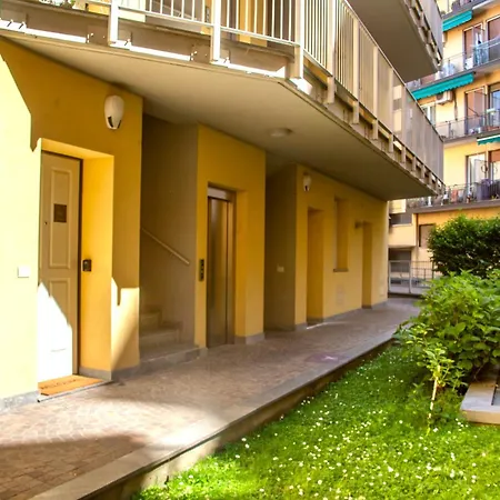 - Navigli, Duomo, Milán