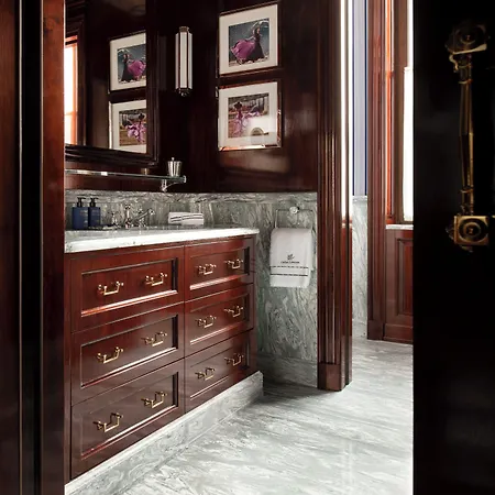 Casa Cipriani 5* Milan