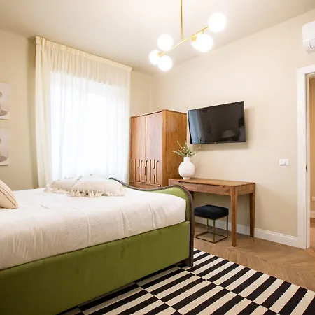 Daplace - Corso Sempione Guest house