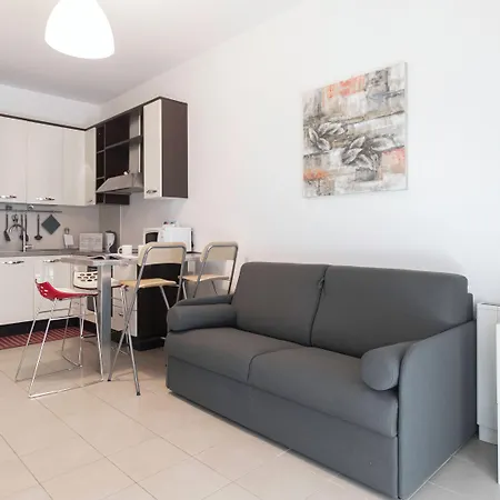 Italianway Easy - Zuretti 32 * Milan