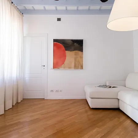 Апартаменты Italianway Easy - Garibaldi 40 *