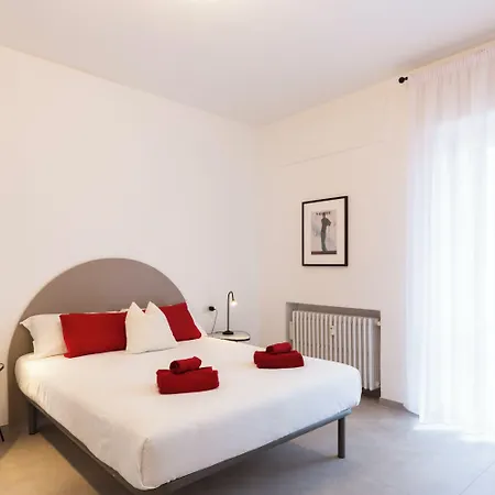 Brenta Floor - Mm3 Yellow Line Milán