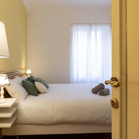 Quattro Dimore - Centro Storico Apartment Milan