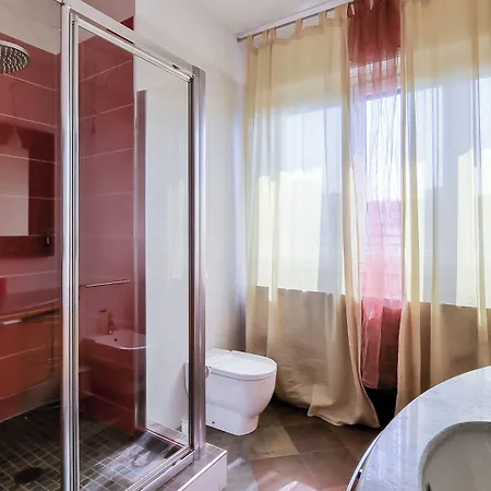 Italianway Easy - Monza 43a Апартаменты *