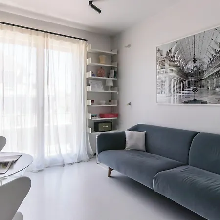 Italianway Easy - Poma 61 B Milano