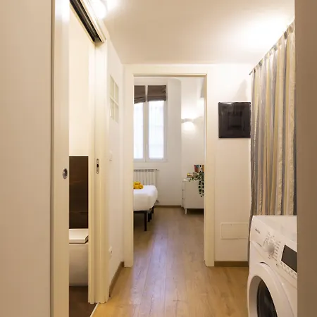 Voghera Fashion District Apartment