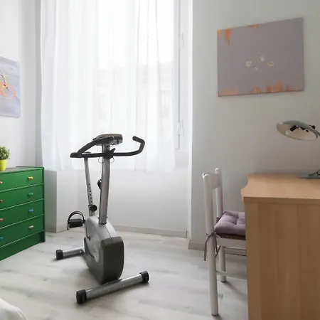 Piazza Lima 1 * Milán