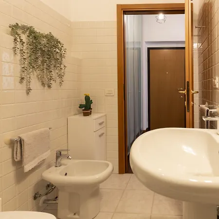 דירה Urban Retreat - Isola District