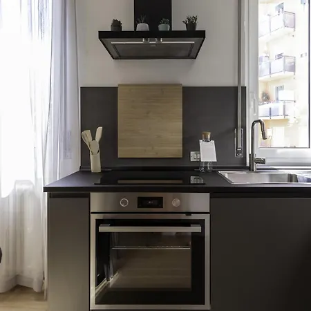 Italianway Easy - Favretto 13 * Mediolan